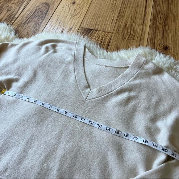 Kit and Ace Front Back Sweater Size S - Picture 3 of 8